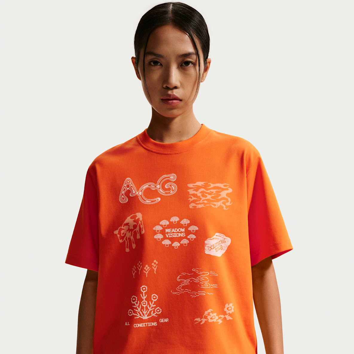 Orange Crew Neck. Nike.com